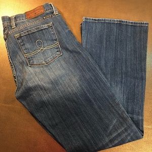Lucky jeans 10 / 30 boot cut Sophia fit NWOT